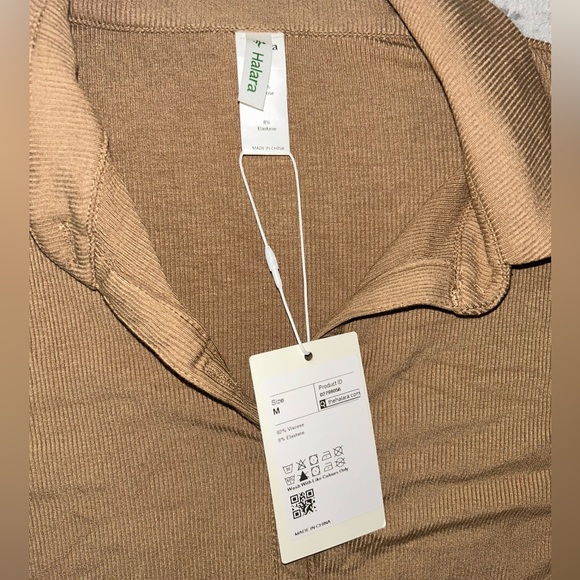 Halara ribbed knit collared button down tie back dress - Picture 2 of 14